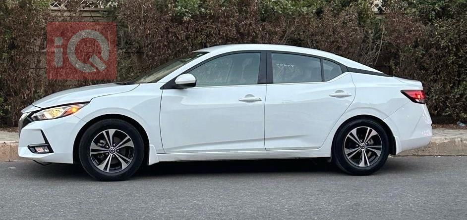 نیسان سێنترا